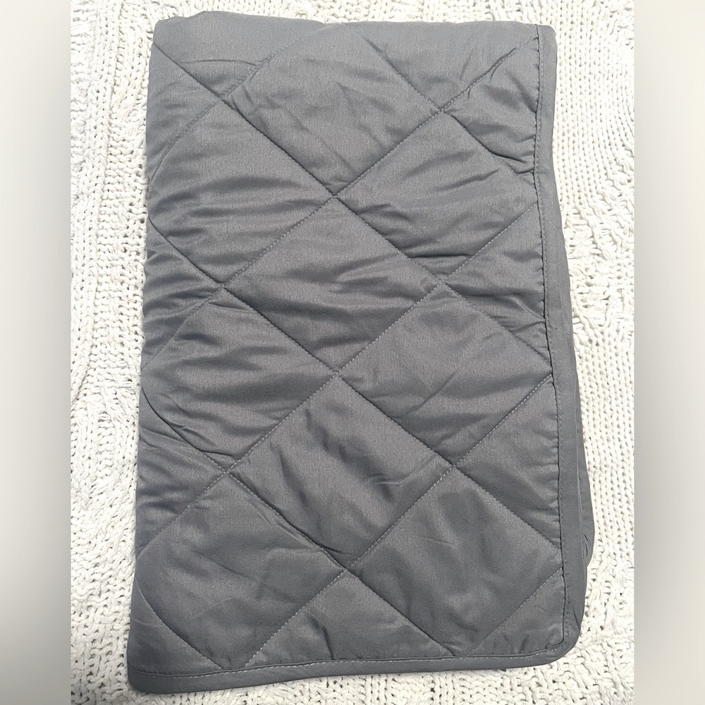 1. Toddler or Lap Weighted Blanket